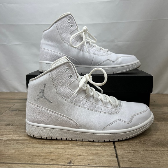 NIKE JORDAN EXECUTIVE HIGH-TOP TRAINERS- Triple White. Men’s 9 820240100 W/Box - Picture 3 of 13